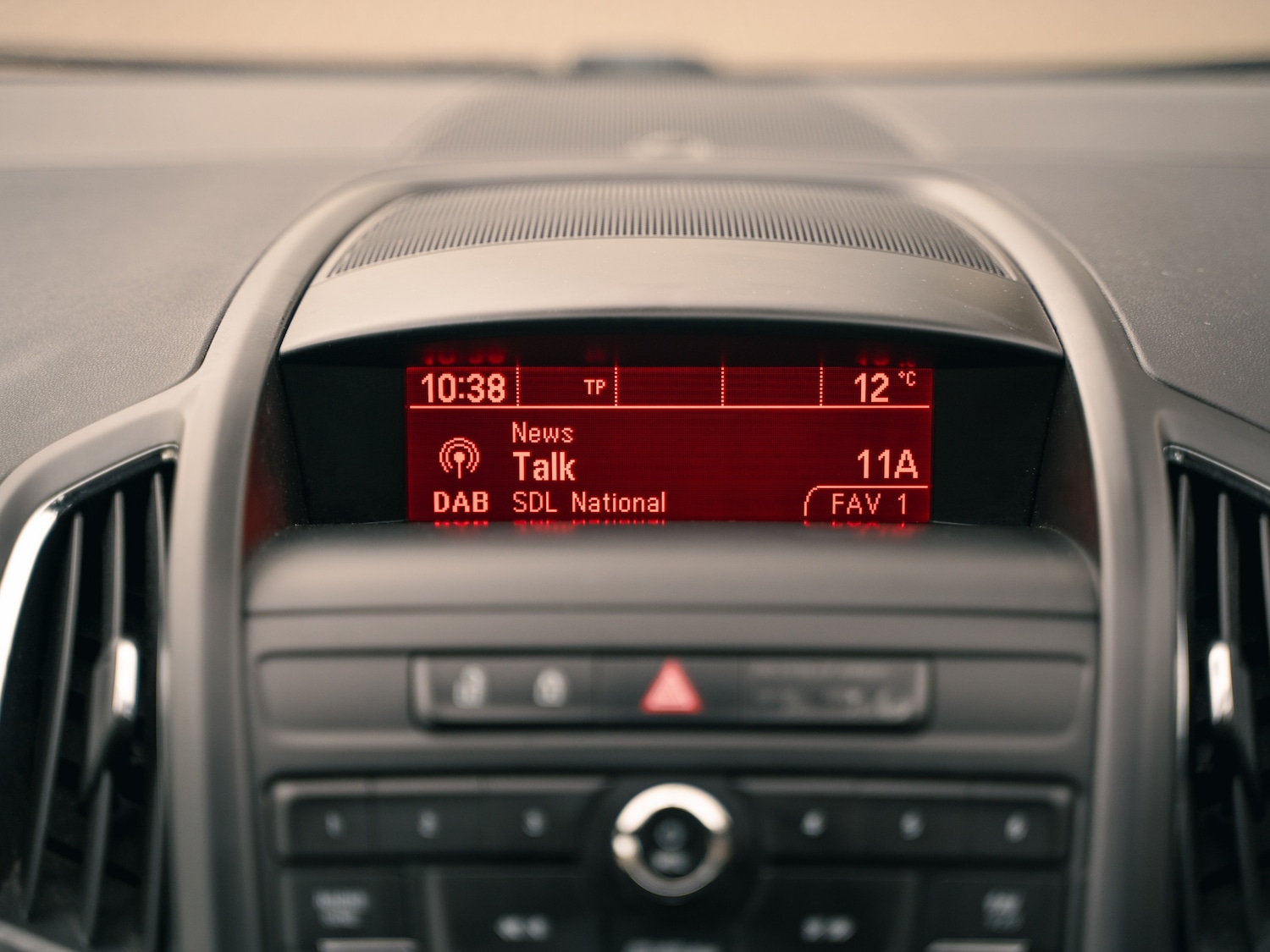 Used Vauxhall Zafira 2015 for sale - 77050775: Photo 28