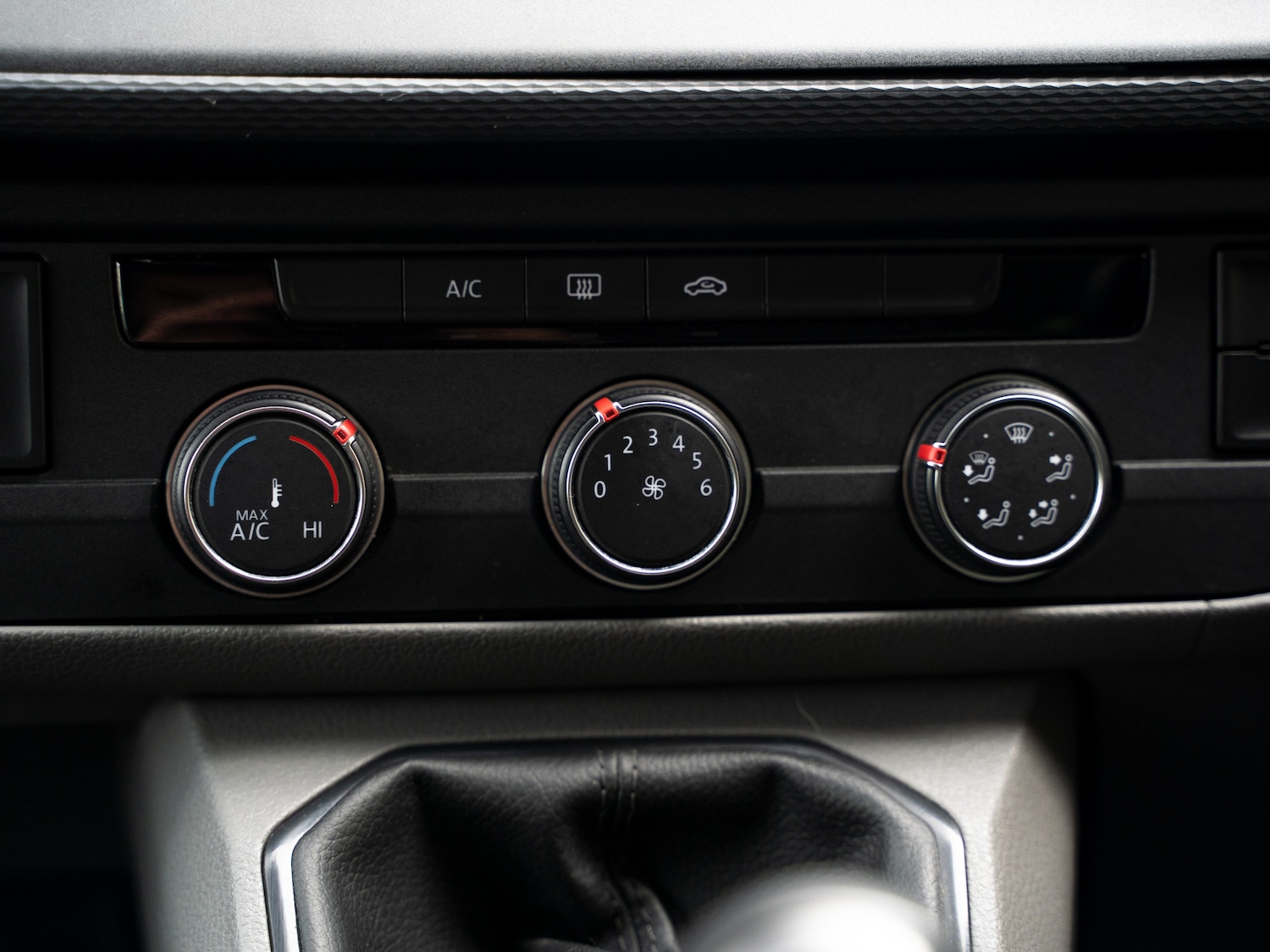 Used Volkswagen Transporter 2020 for sale - 78039435: Photo 34