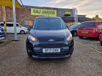 Used Ford Tourneo Connect 2017 for sale - 76653902: Photo