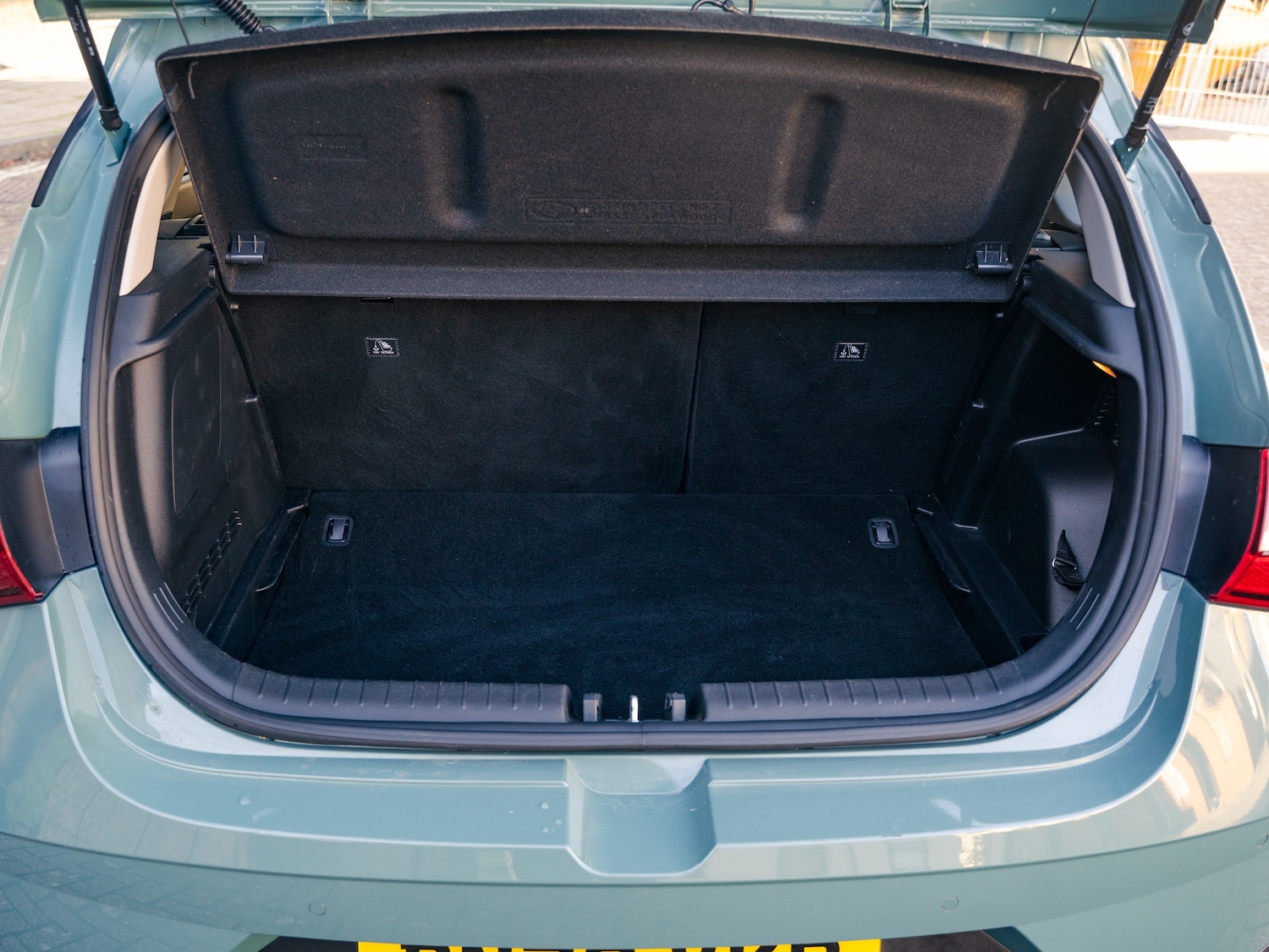 Used Hyundai i20 2022 for sale - 77050777: Photo 32