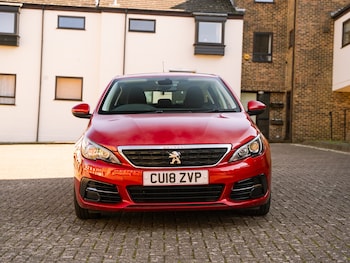 Used Peugeot 308 2018 for sale - 77919097: Photo