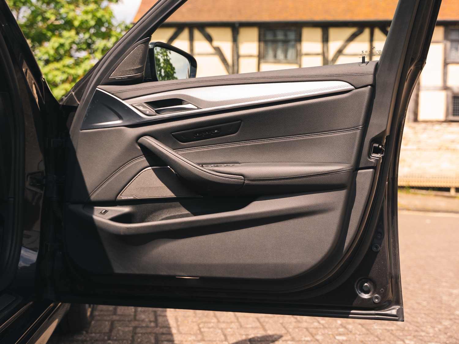 Used BMW 5 Series 2020 for sale - 76206642: Photo 40