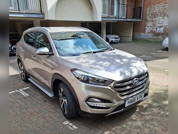 Hyundai TUCSON feature image