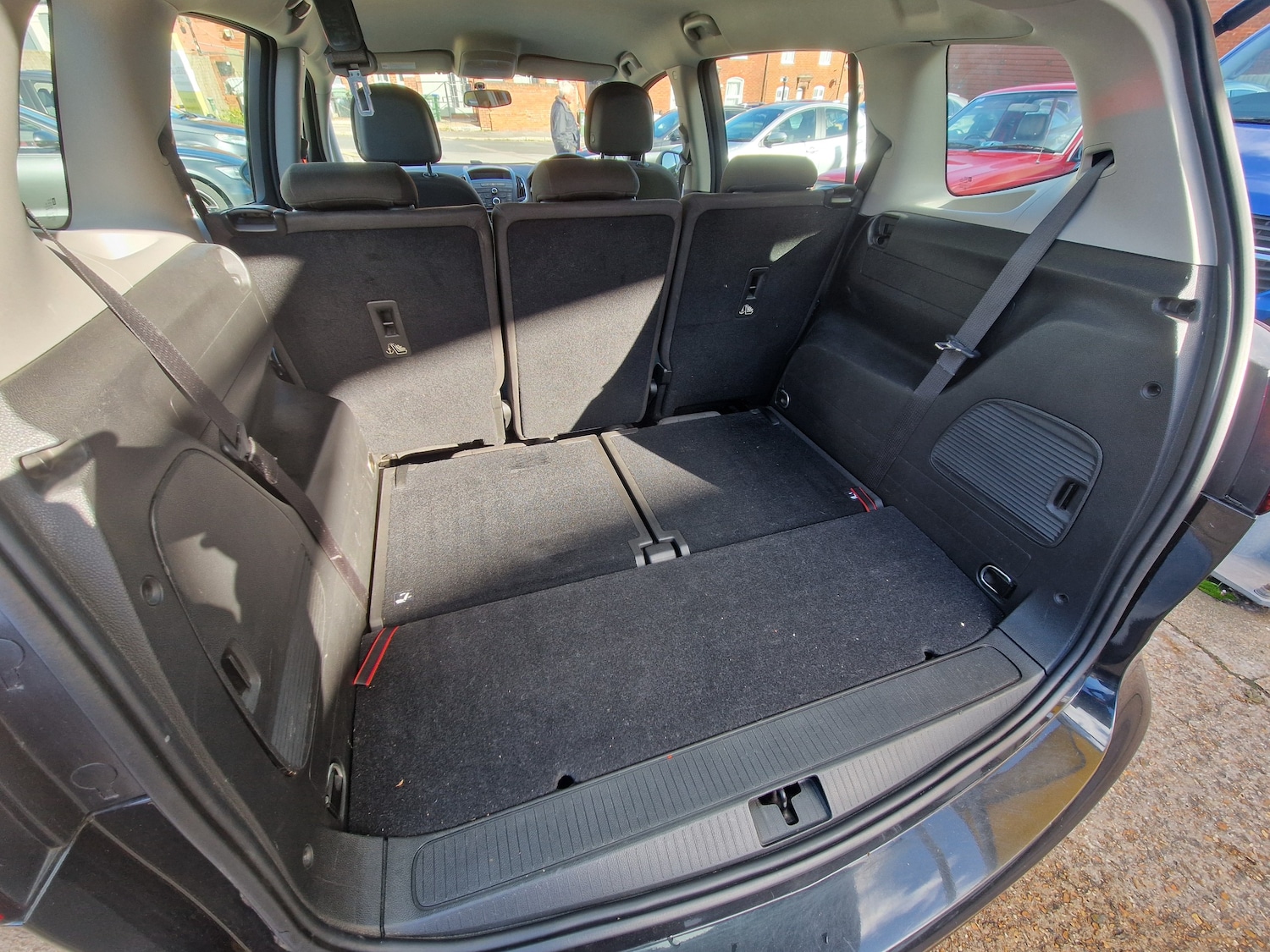 Used Vauxhall Zafira Tourer 2015 for sale - 76364414: Photo 10