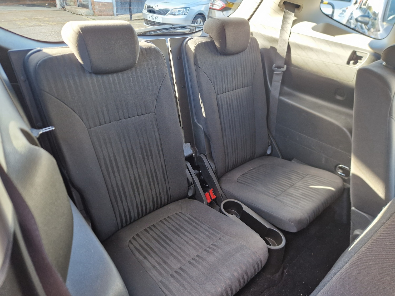 Used Vauxhall Zafira Tourer 2015 for sale - 76364414: Photo 9