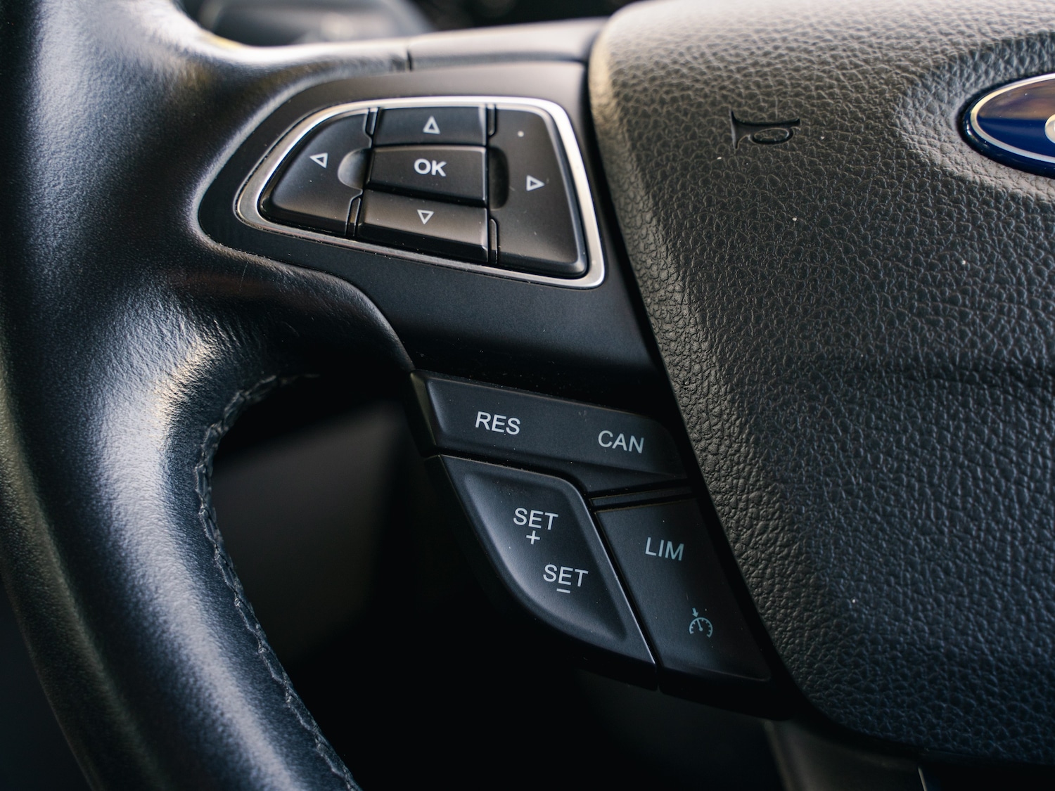 Used Ford C-Max 2017 for sale - 76305310: Photo 18