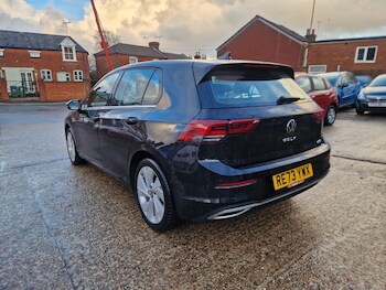 Used Volkswagen Golf 2023 for sale - 77297249: Photo