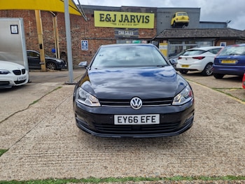 Used Volkswagen Golf 2016 for sale - 78789333: Photo
