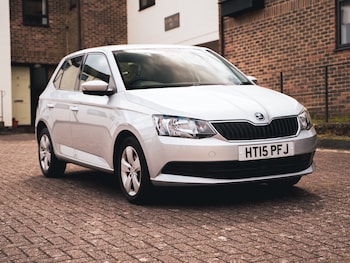 Used Skoda Fabia 2015 for sale - 76206620: Photo