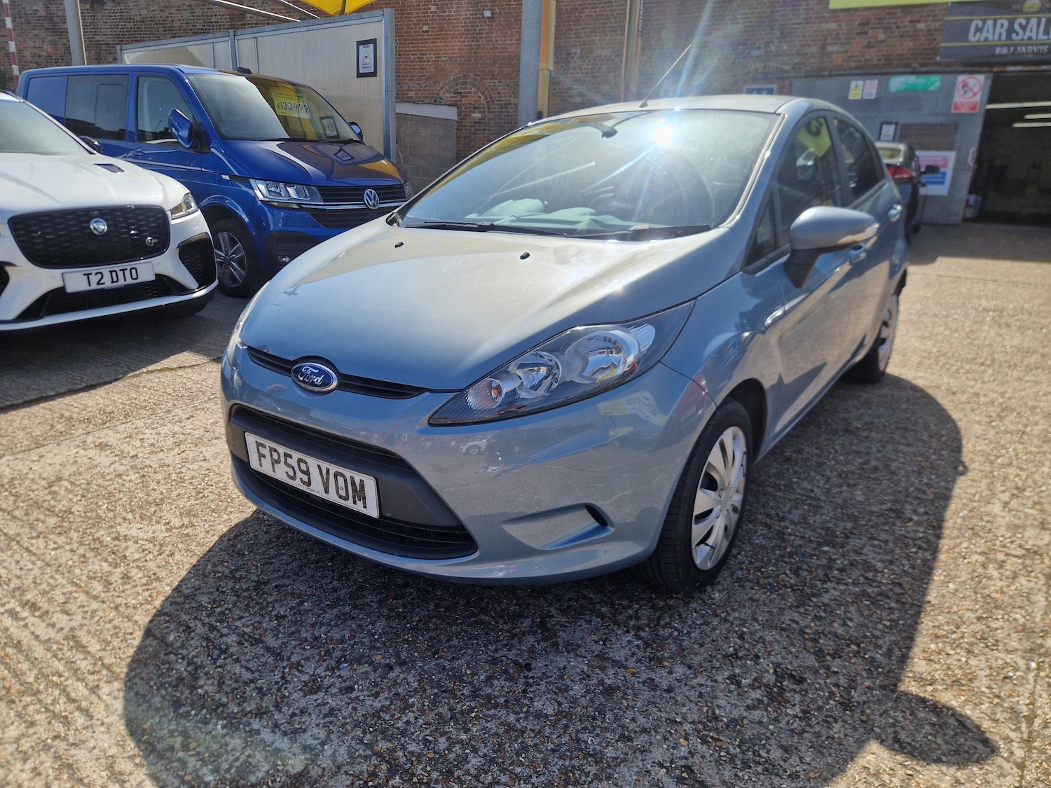 Used Ford Fiesta 2010 for sale - 78168304: Photo 2