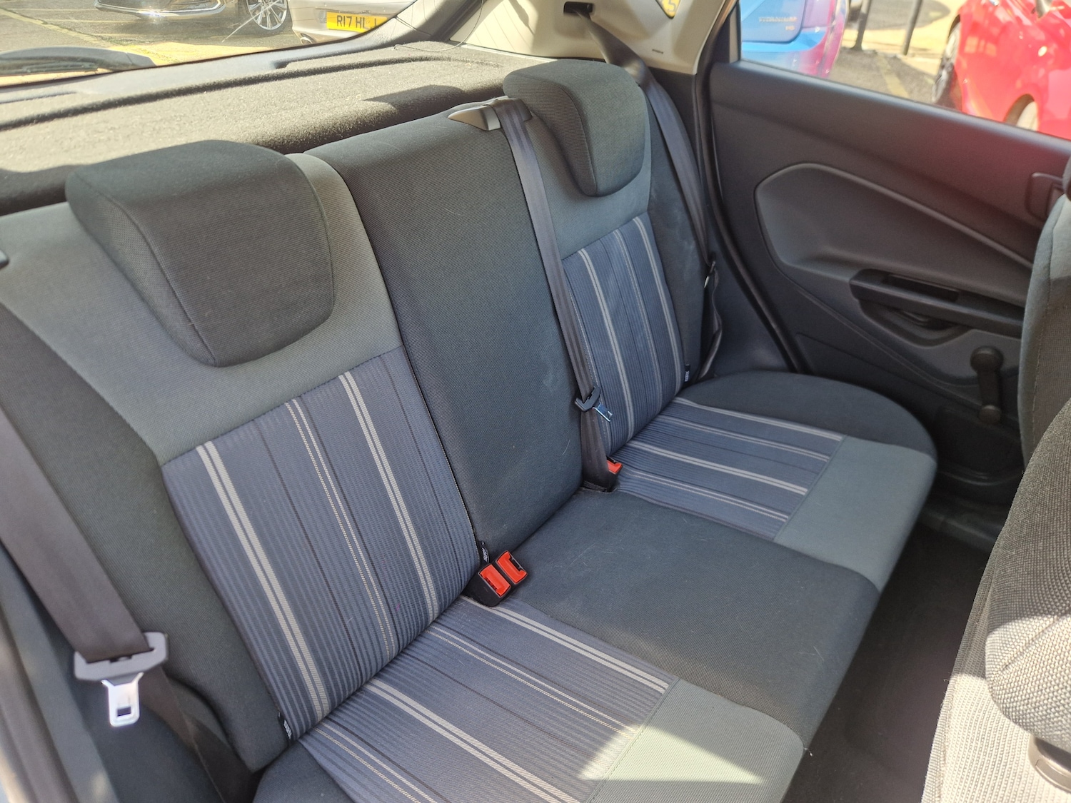 Used Ford Fiesta 2010 for sale - 78168304: Photo 6