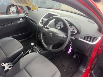 Used Peugeot 207 2011 for sale - 79668114: Photo