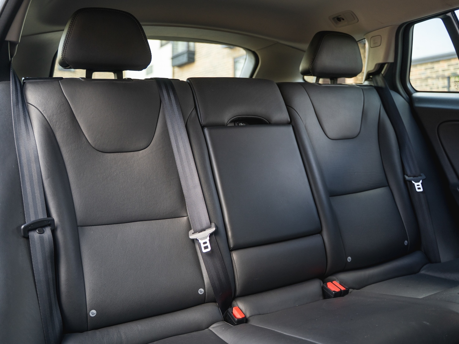 Used Volvo V60 2016 for sale - 76206638: Photo 14