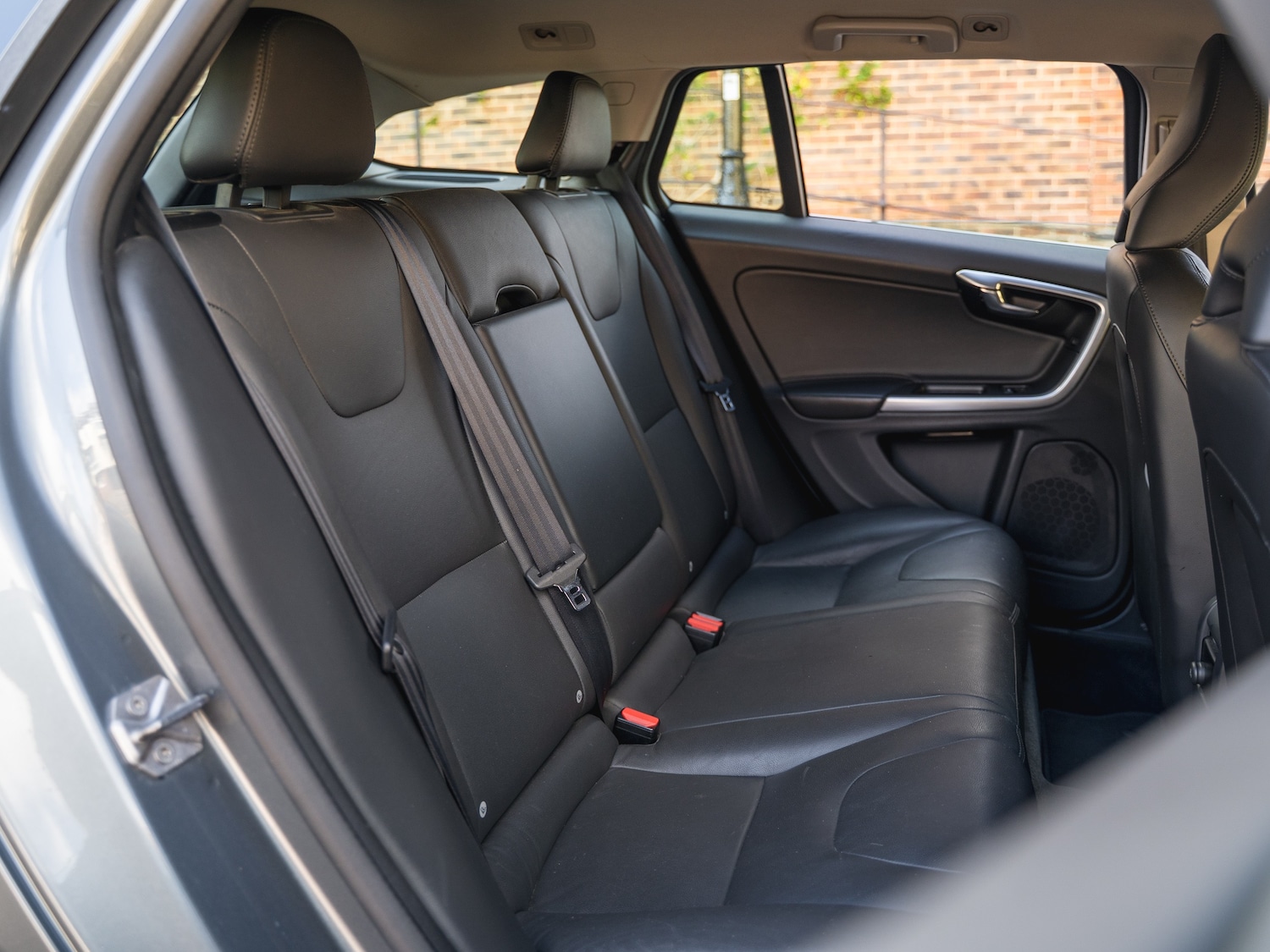 Used Volvo V60 2016 for sale - 76206638: Photo 15