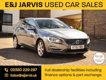 Used Volvo V60 2016 for sale - 76206638: Photo