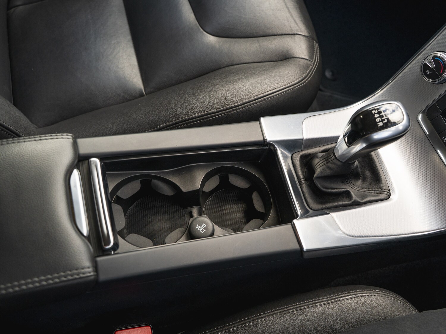 Used Volvo V60 2016 for sale - 76206638: Photo 33