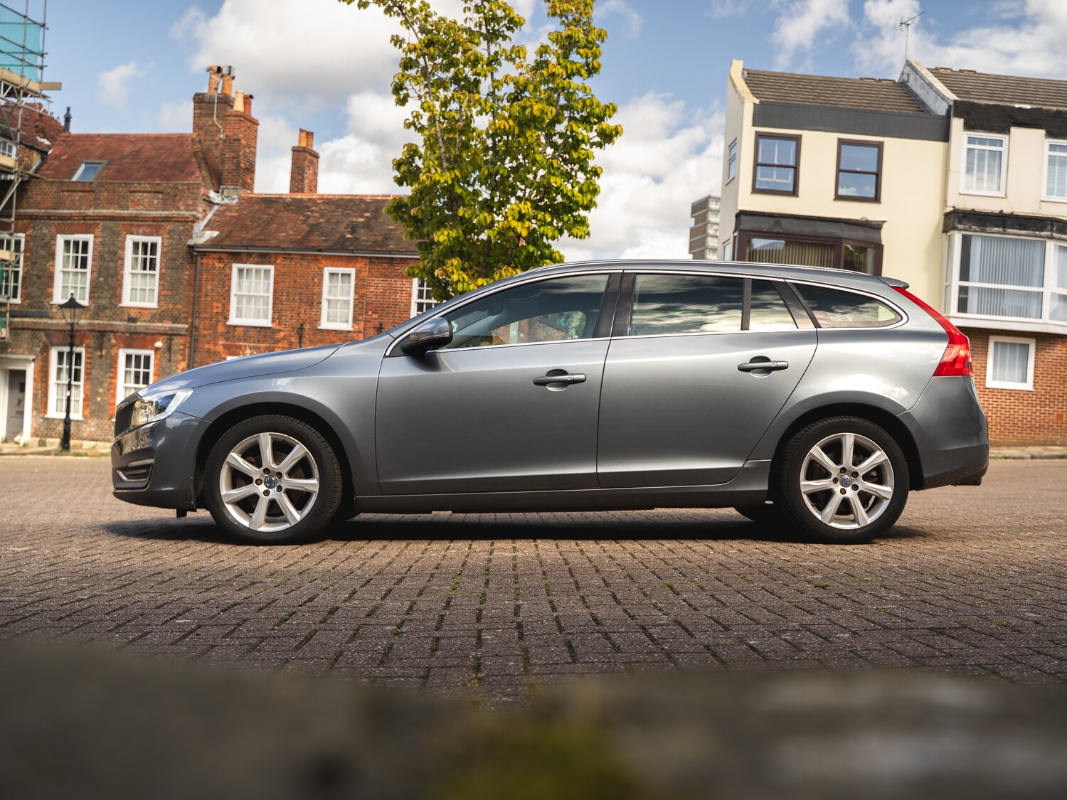 Used Volvo V60 2016 for sale - 76206638: Photo 9