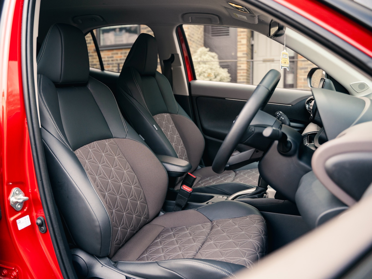 Used Toyota Yaris Cross for sale - 77050776: Photo 10