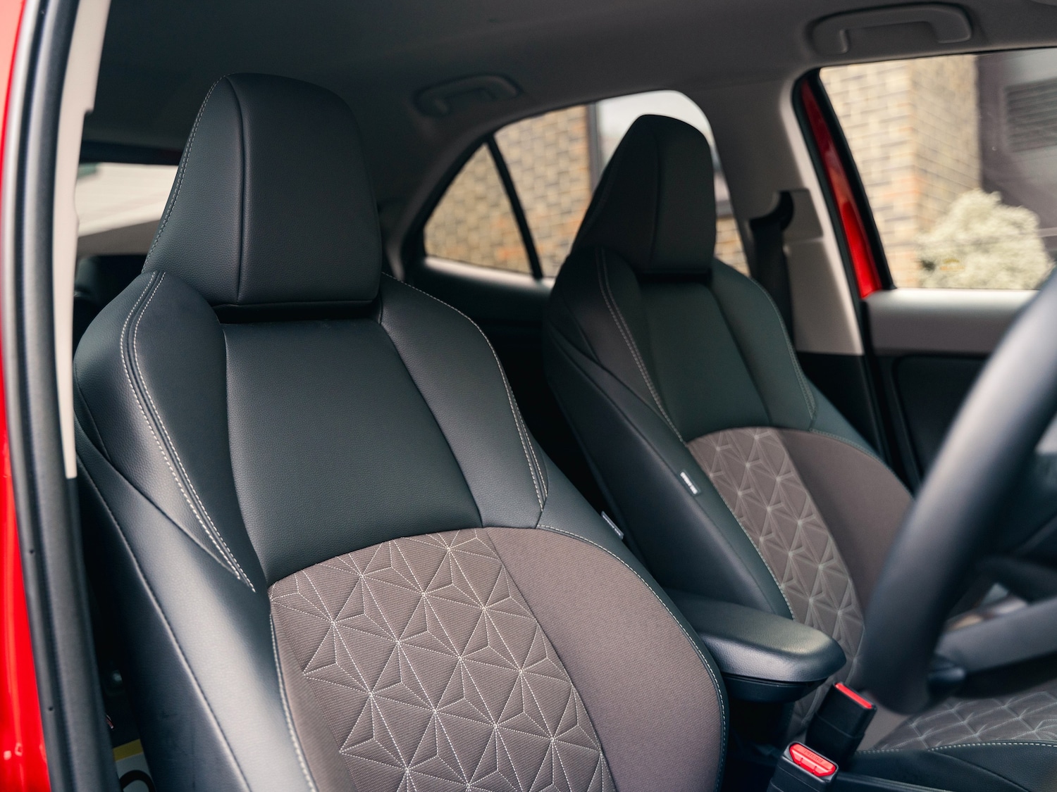 Used Toyota Yaris Cross for sale - 77050776: Photo 11