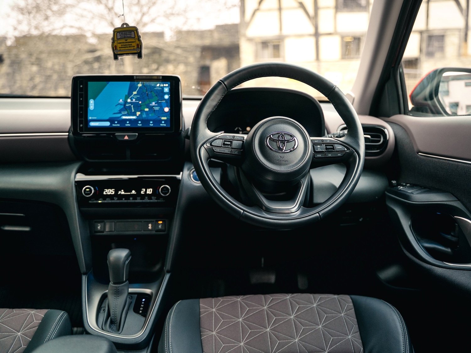 Used Toyota Yaris Cross for sale - 77050776: Photo 19