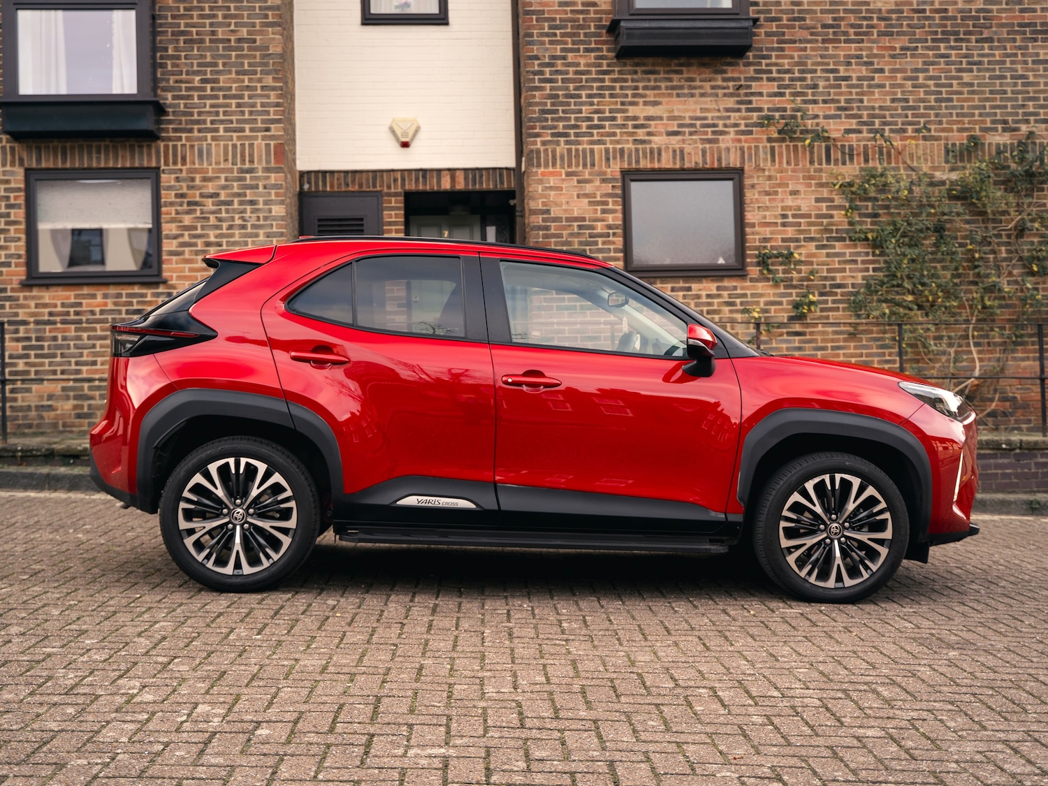 Used Toyota Yaris Cross for sale - 77050776: Photo 8