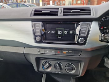 Used Skoda Fabia 2015 for sale - 79047553: Photo