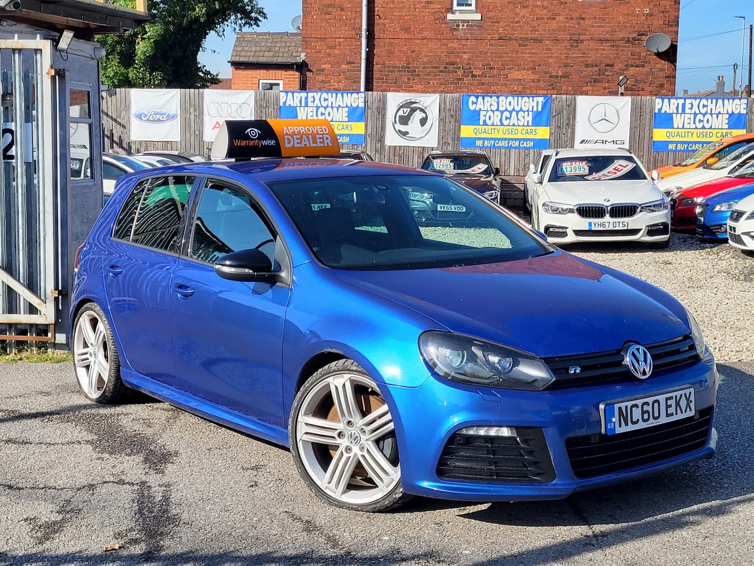 Used Volkswagen Golf 2010 for sale - 76263041: Photo 1