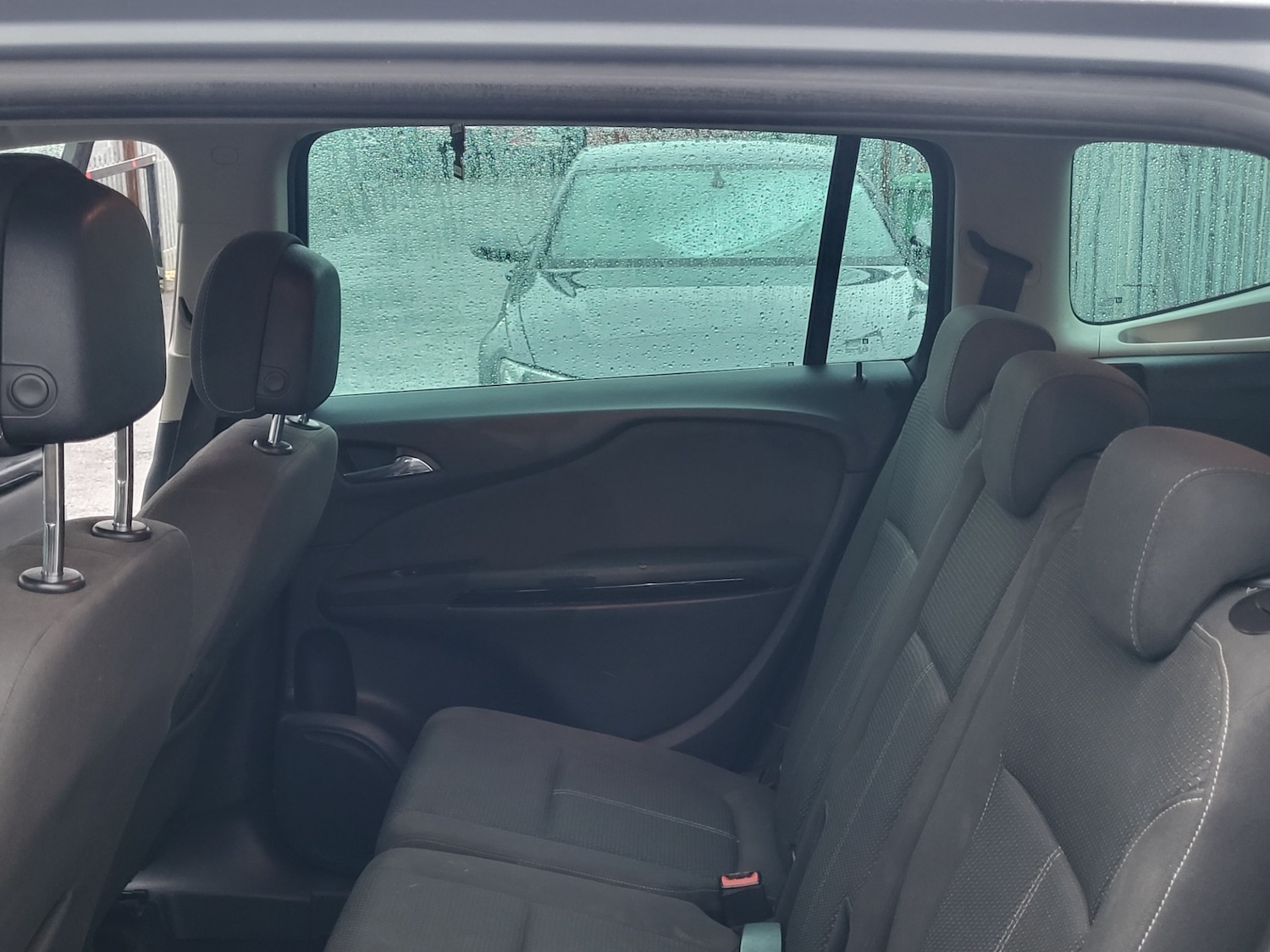 Used Vauxhall Zafira 2015 for sale - 76258954: Photo 16