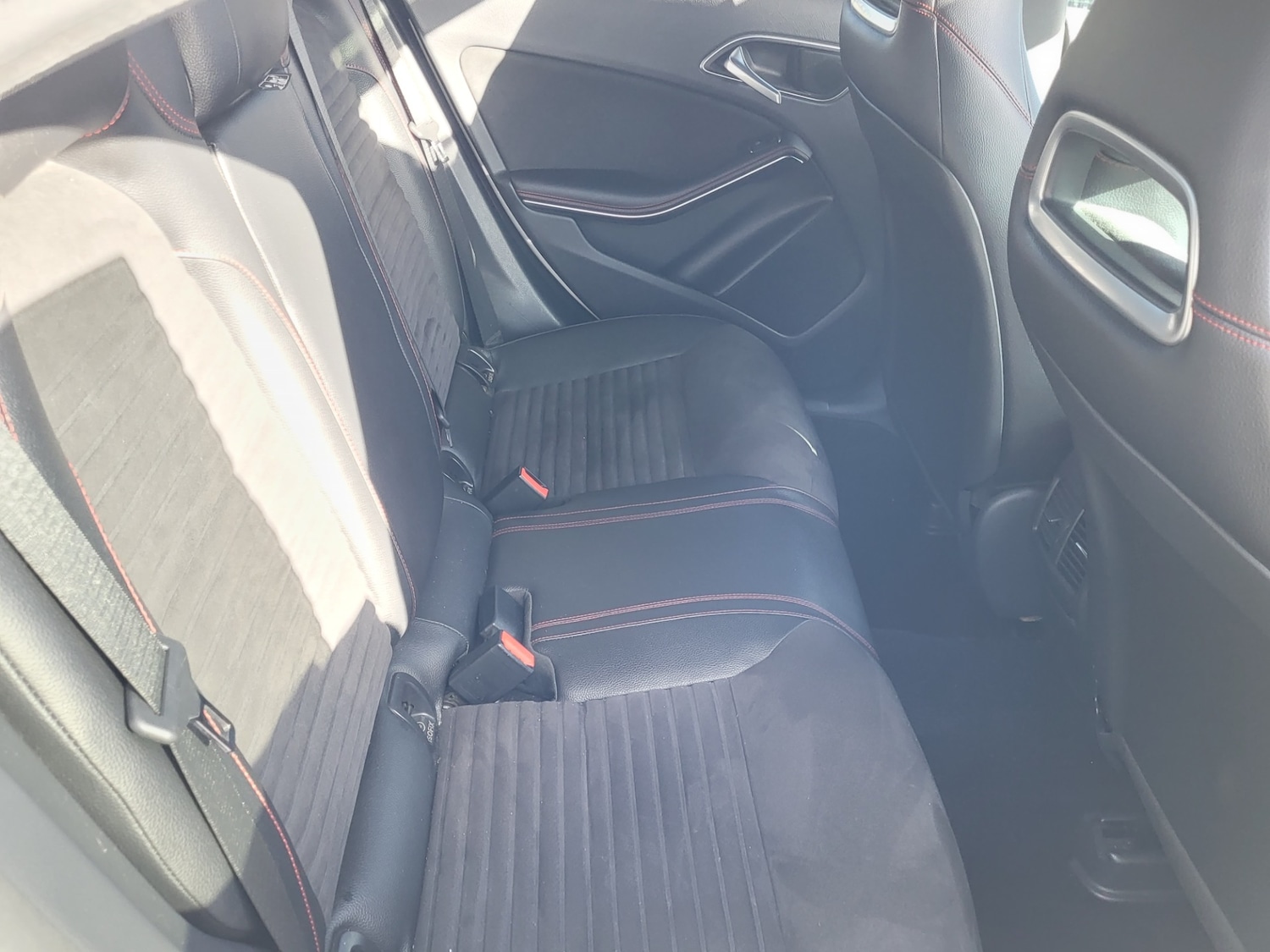 Used Mercedes-Benz CLA 2013 for sale - 76382854: Photo 20