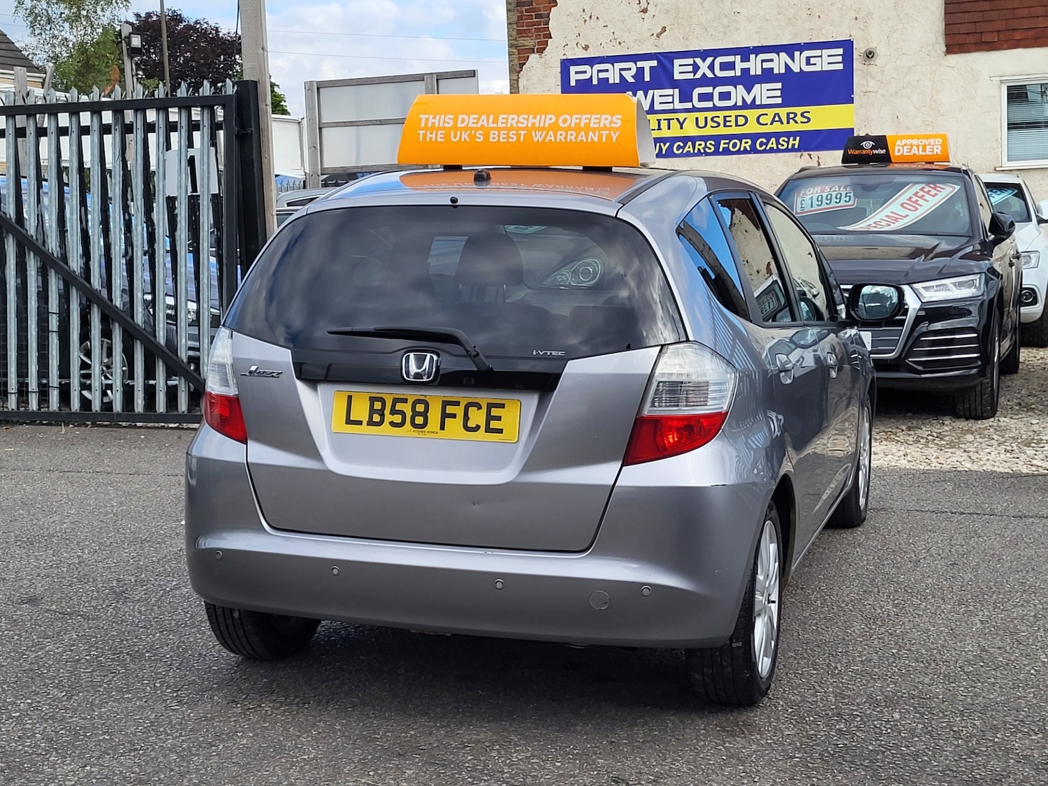 Used Honda Jazz 2009 for sale - 76258068: Photo 9