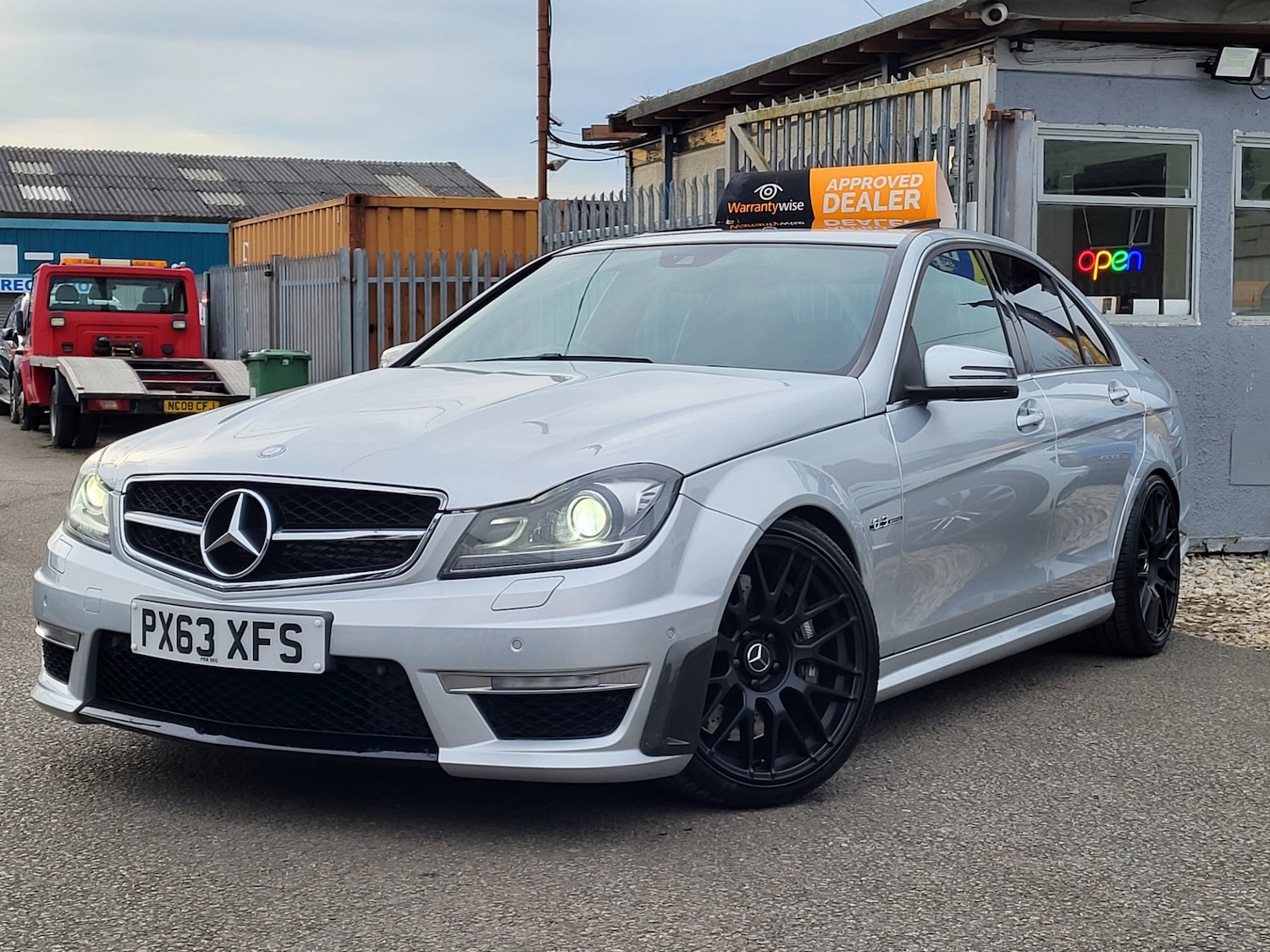 Used Mercedes-Benz C Class 2013 for sale - 76258152: Photo 16