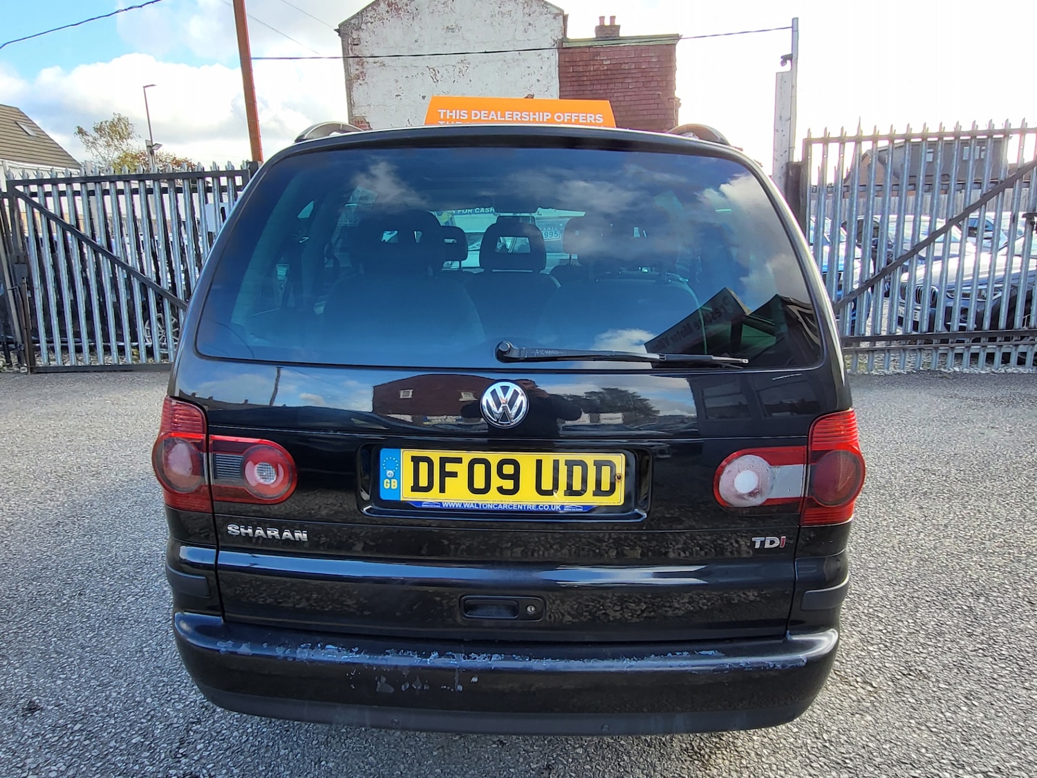 Used Volkswagen Sharan 2009 for sale - 76363998: Photo 10