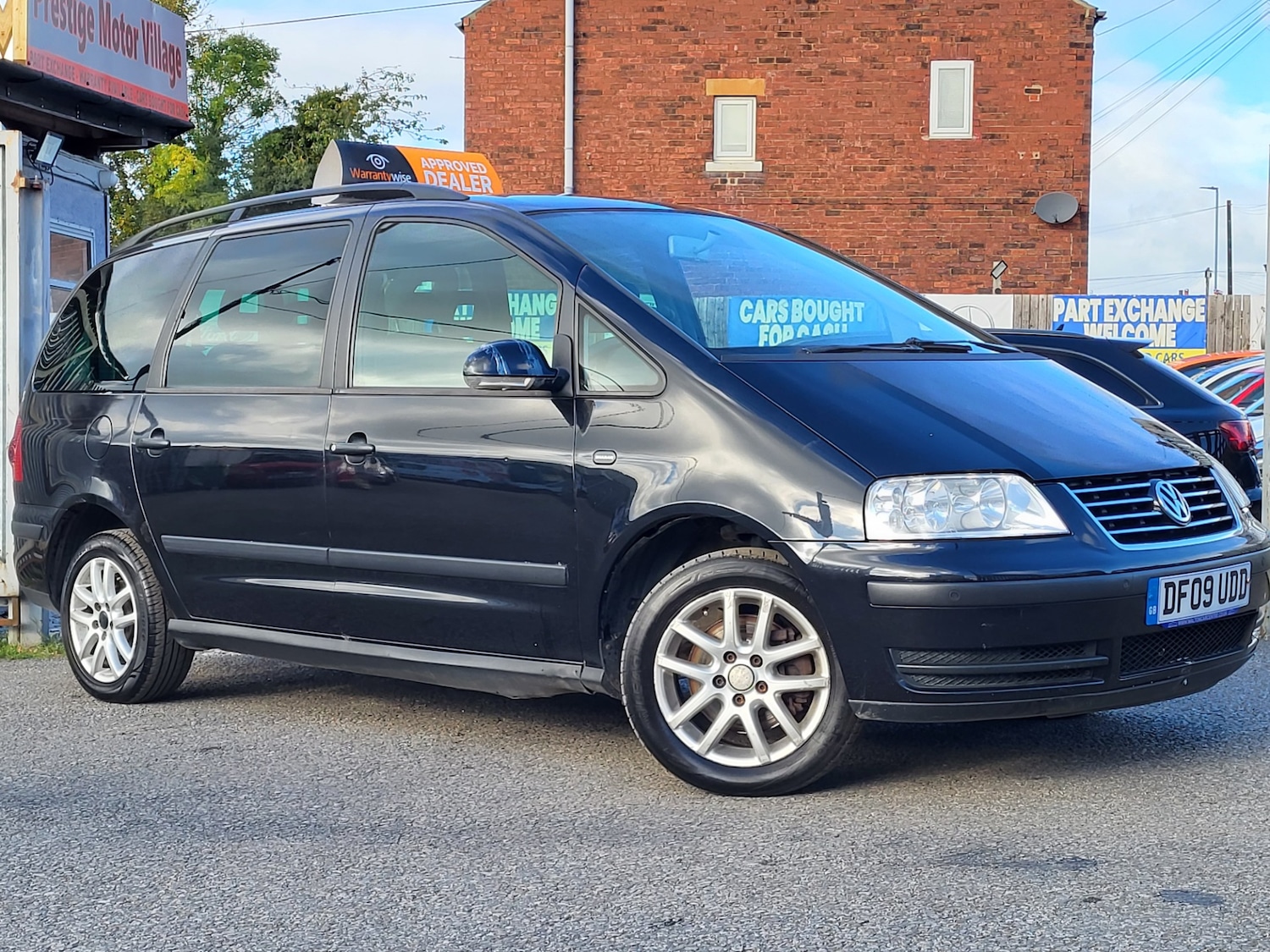 Used Volkswagen Sharan 2009 for sale - 76363998: Photo 11
