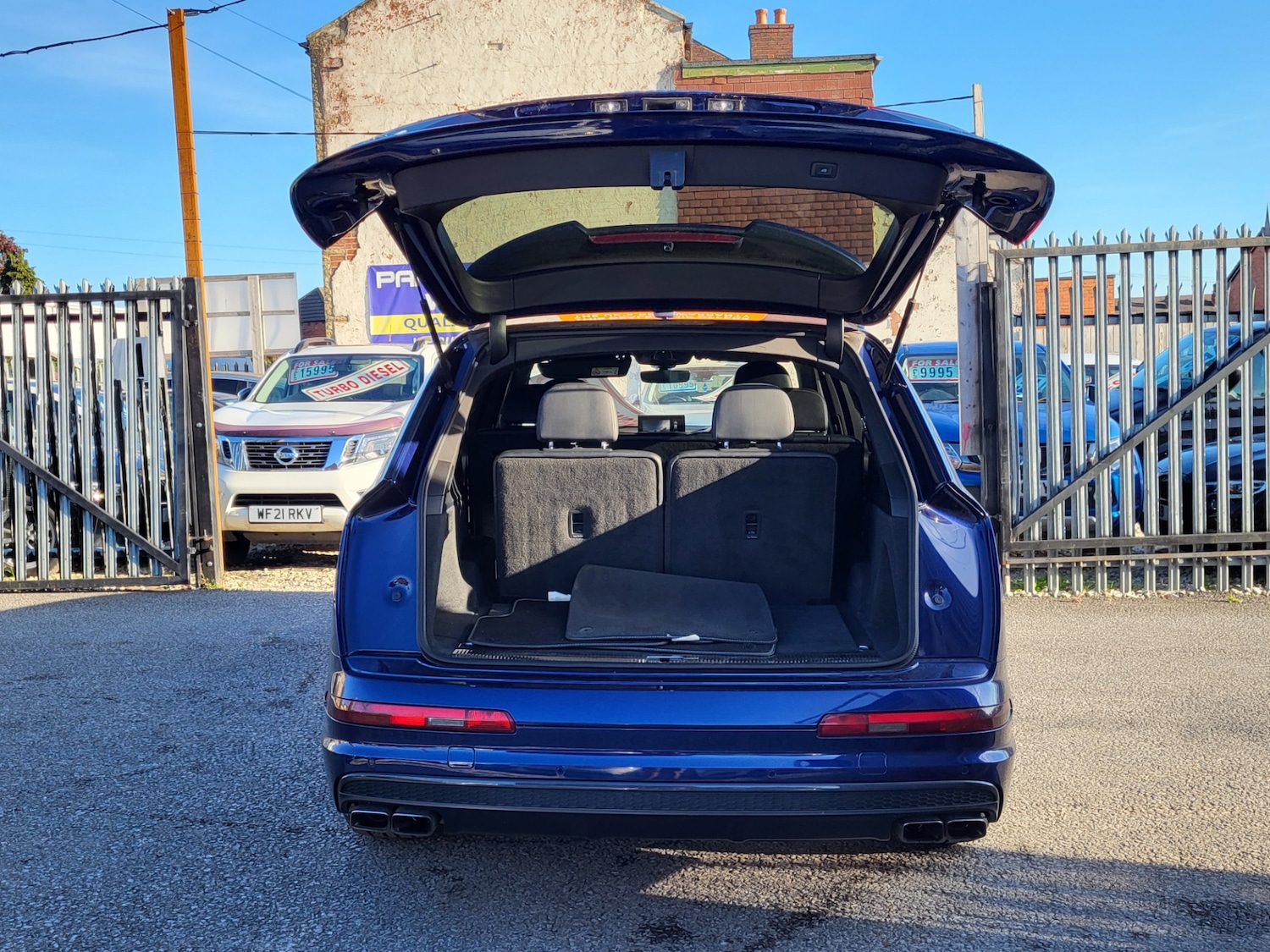 Used Audi SQ7 2018 for sale - 76263100: Photo 10