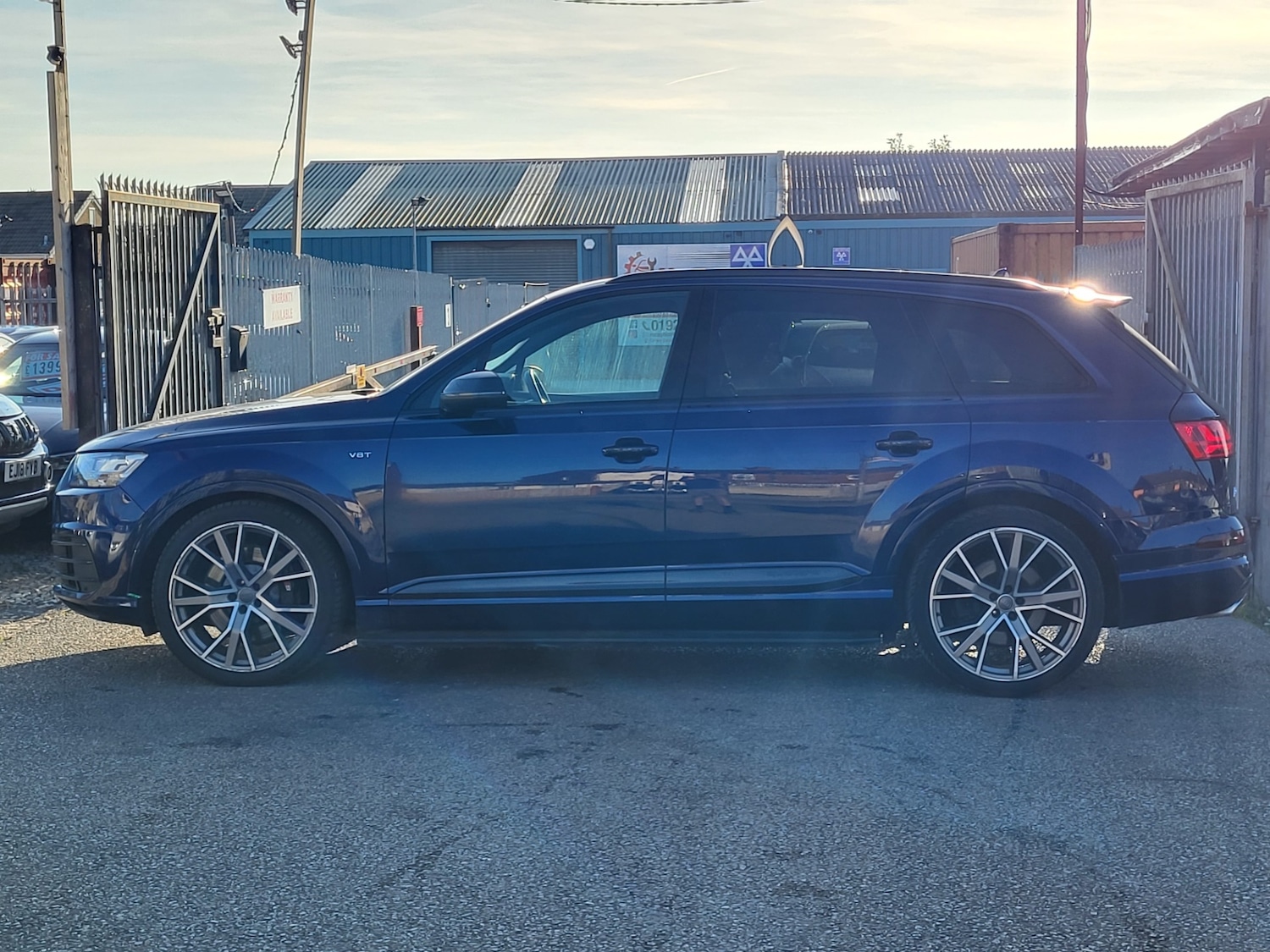 Used Audi SQ7 2018 for sale - 76263100: Photo 5