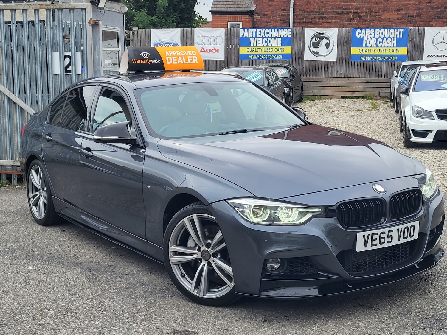 Used BMW 3 Series 2015 for sale - 76273174: Photo 1