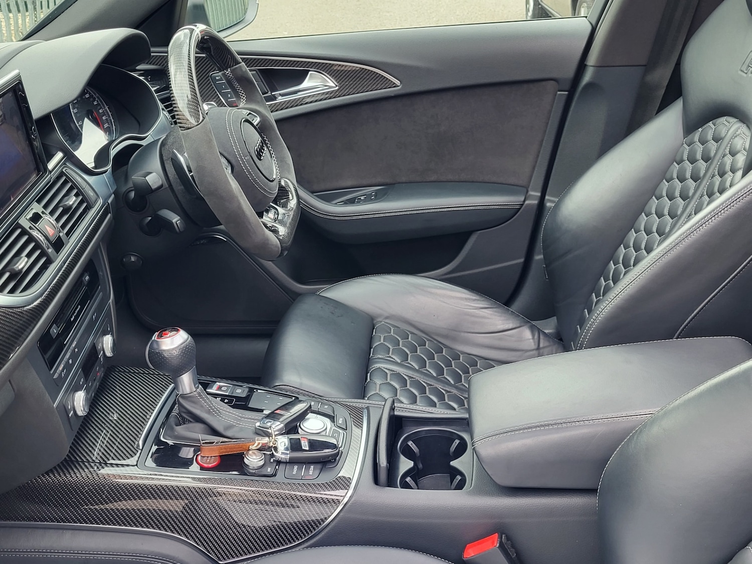 Used Audi RS6 2016 for sale - 76255290: Photo 23