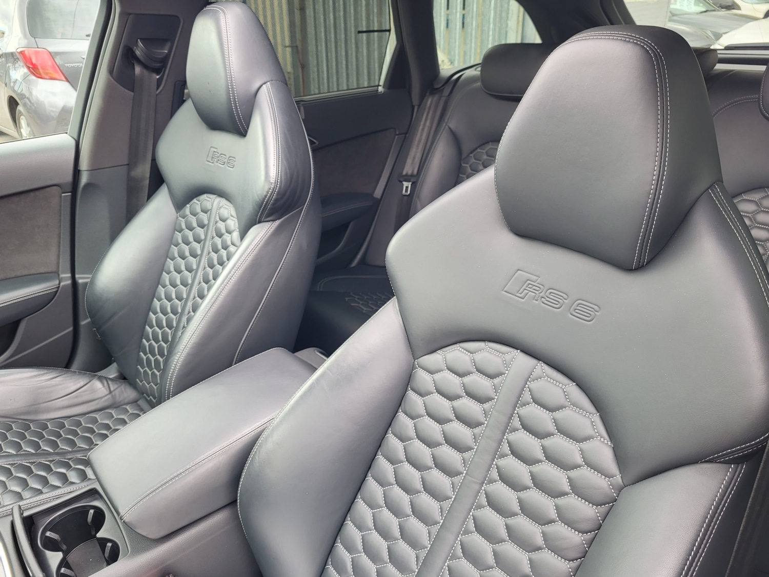 Used Audi RS6 2016 for sale - 76255290: Photo 25