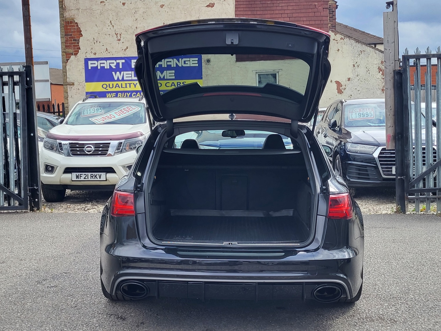 Used Audi RS6 2016 for sale - 76255290: Photo 35