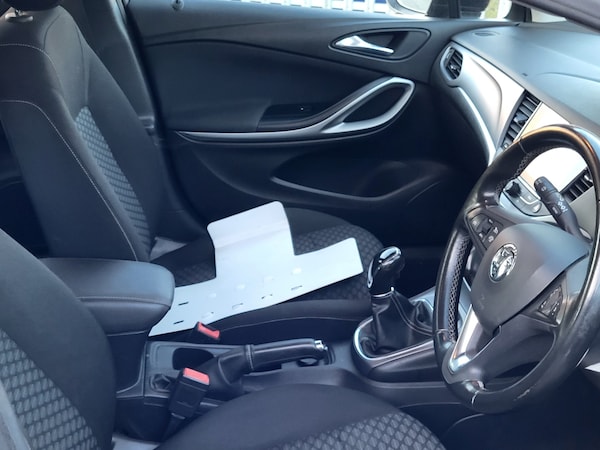 Used Vauxhall Astra 2017 for sale - 76263335: Photo 17