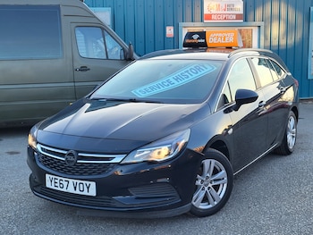 Used Vauxhall Astra 2017 for sale - 76263335: Photo