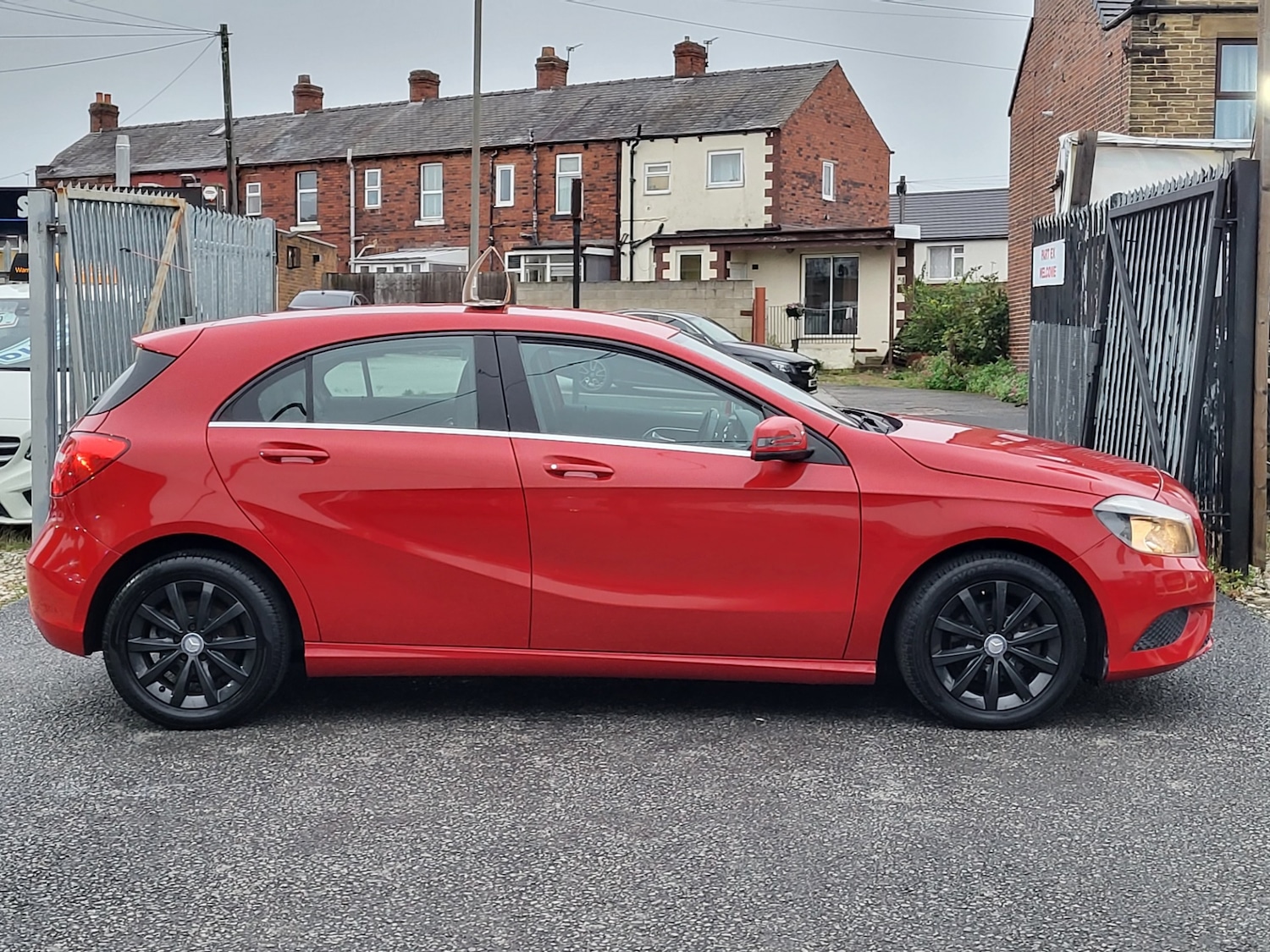 Used Mercedes-Benz A-Class 2013 for sale - 76258936: Photo 4