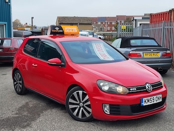 Volkswagen - Golf