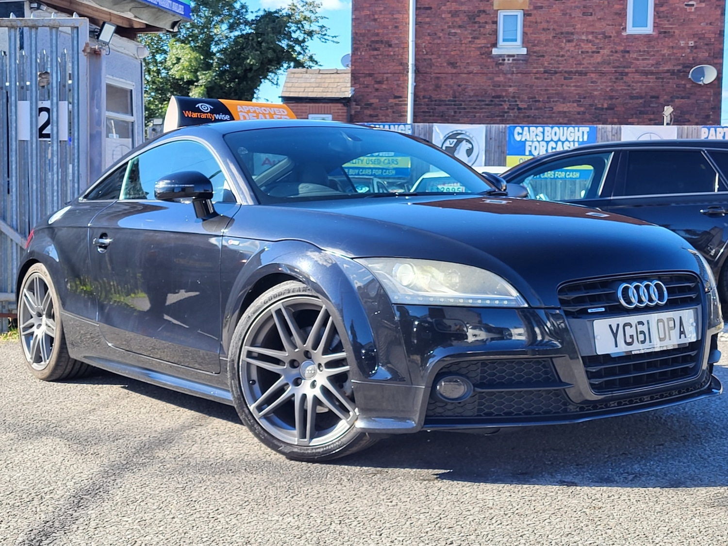 Used Audi TT 2011 for sale - 76234232: Photo 13