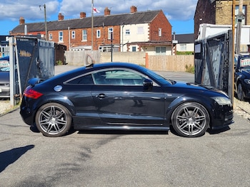 Used Audi TT 2011 for sale - 76234232: Photo 4