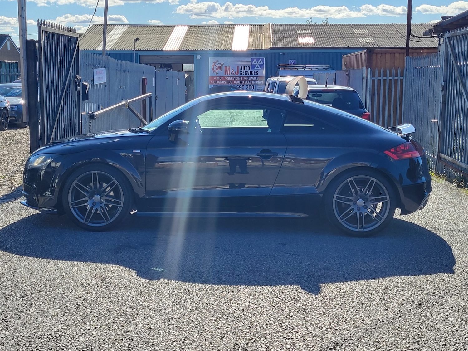 Used Audi TT 2011 for sale - 76234232: Photo 5