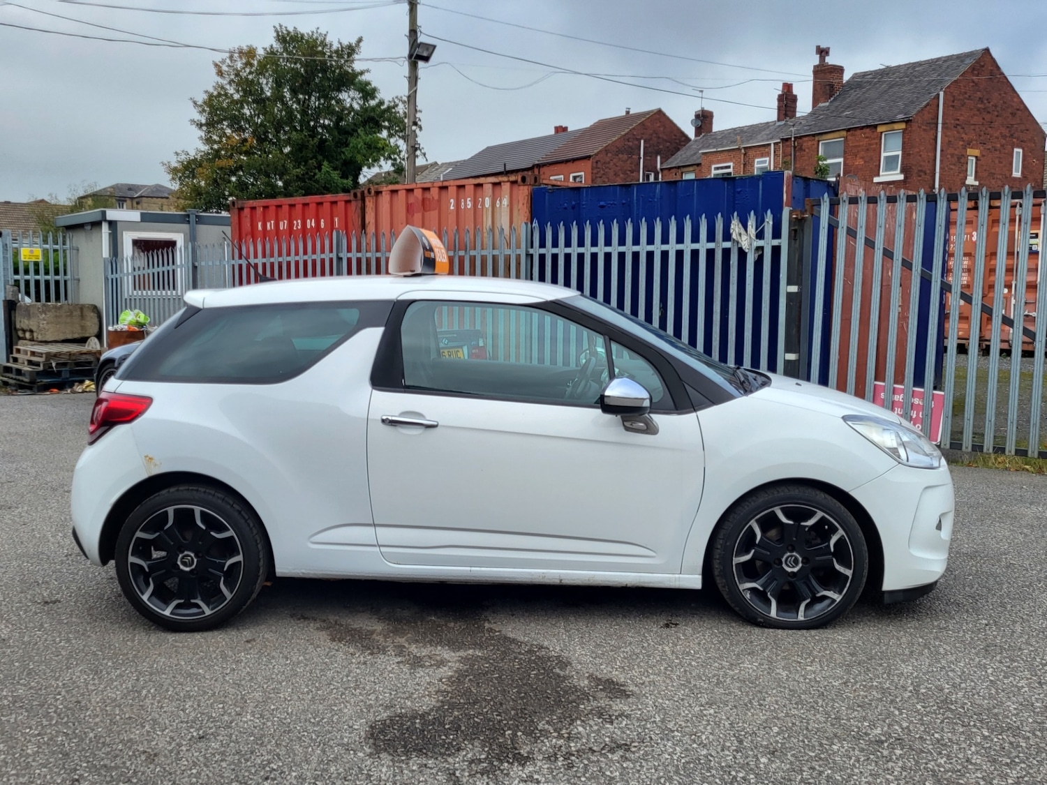 Used Citroen DS3 2011 for sale - 76263381: Photo 4