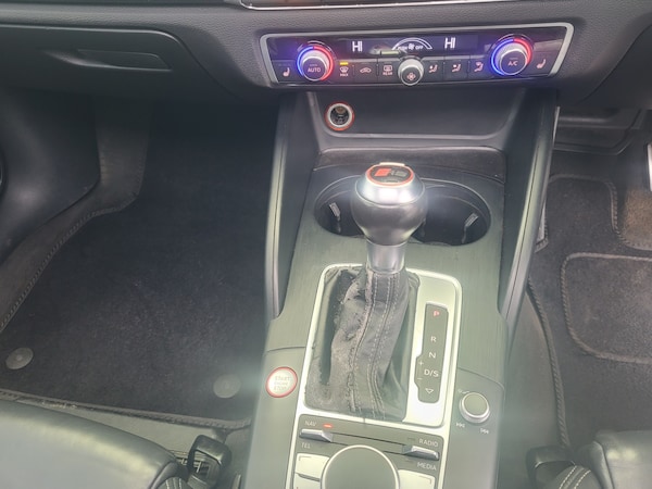 Used Audi RS3 2015 for sale - 76299457: Photo 20