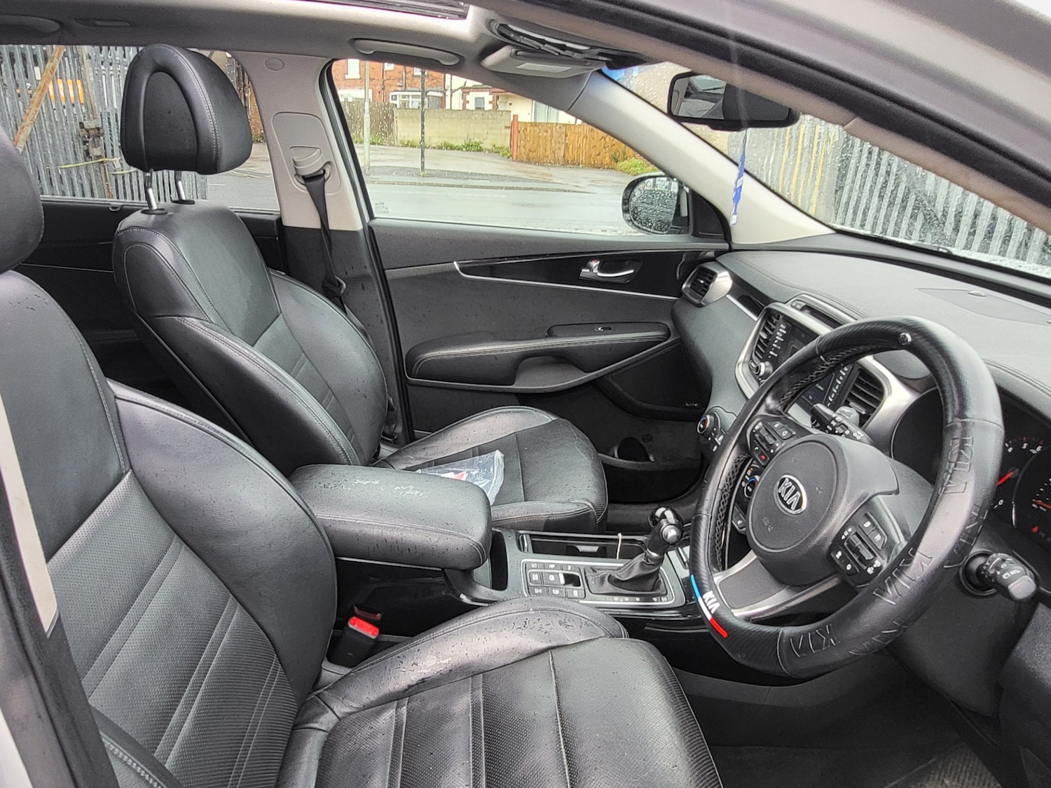 Used Kia Sorento 2017 for sale - 76231927: Photo 19