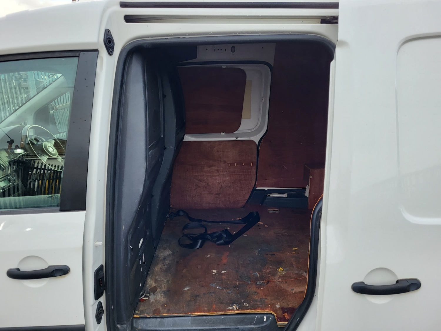 Used Volkswagen Caddy 2013 for sale - 76231848: Photo 21
